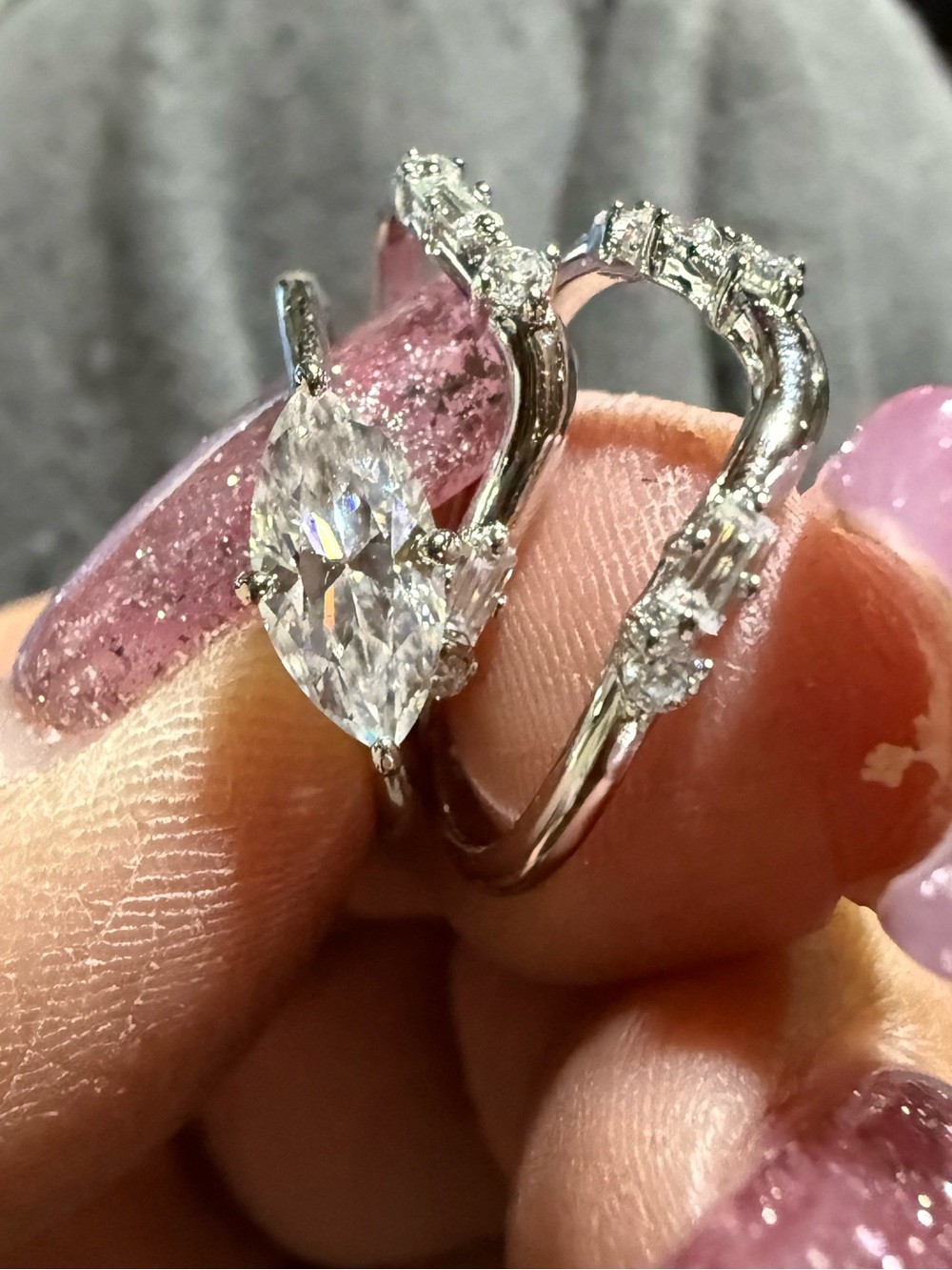 1CT Moissanite Statement Ring - Sterling Silver with Rhodium with GRA - Picture 12 of 14